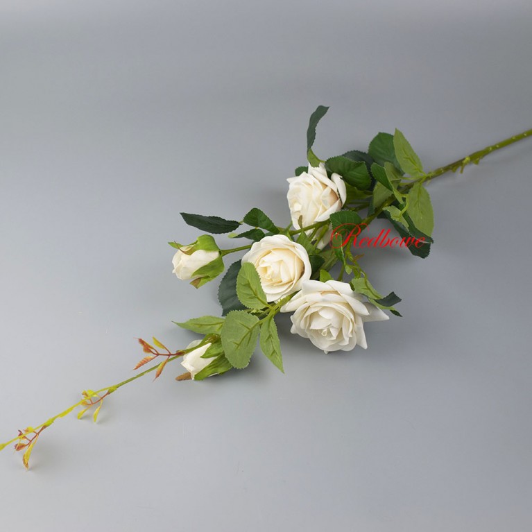 Ветка розы кремовая Б537