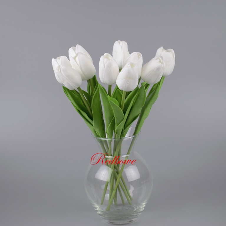 Тюльпаны белые (латекс) 5шт П498