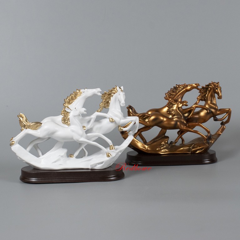 Статуэтка Тройка лошадей. Символ 2026г. арт.817