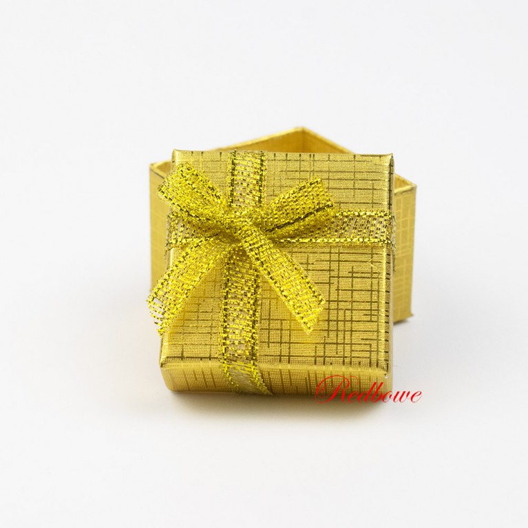 Коробочка квадратная золотая 3,5х3,5х3см Ю81