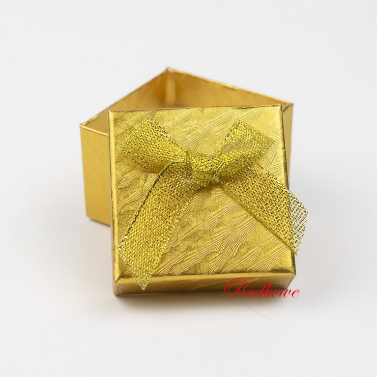 Коробочка квадратная золотоая 4,5х4,5х3,5см Ю82